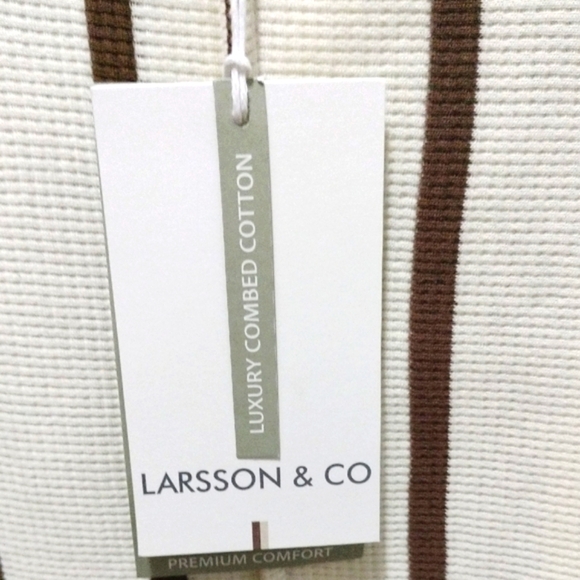 Larsson & Co. Stylish Cream and Brown Striped Men's Shirt - Size Small - Picture 5 of 6